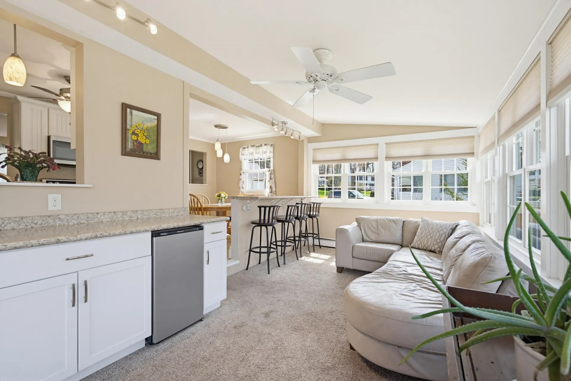 11 Whitehall Terrace Hooksett NH 03106
