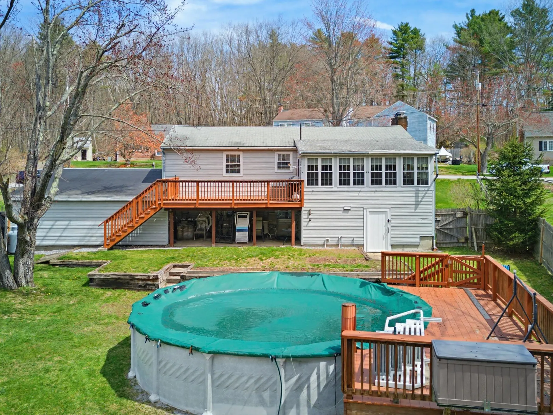 11 Whitehall Terrace Hooksett NH 03106