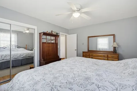 11 Whitehall Terrace Hooksett NH 03106
