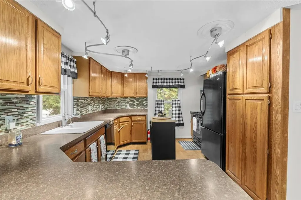 65 Hemlock Road St. George VT 05495