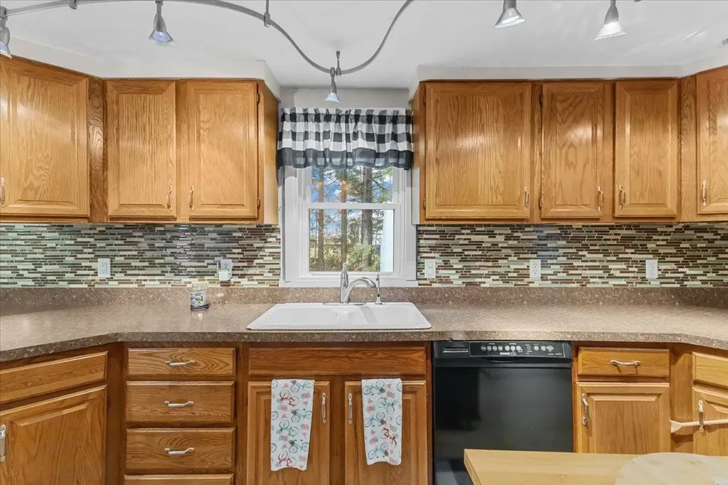 65 Hemlock Road St. George VT 05495