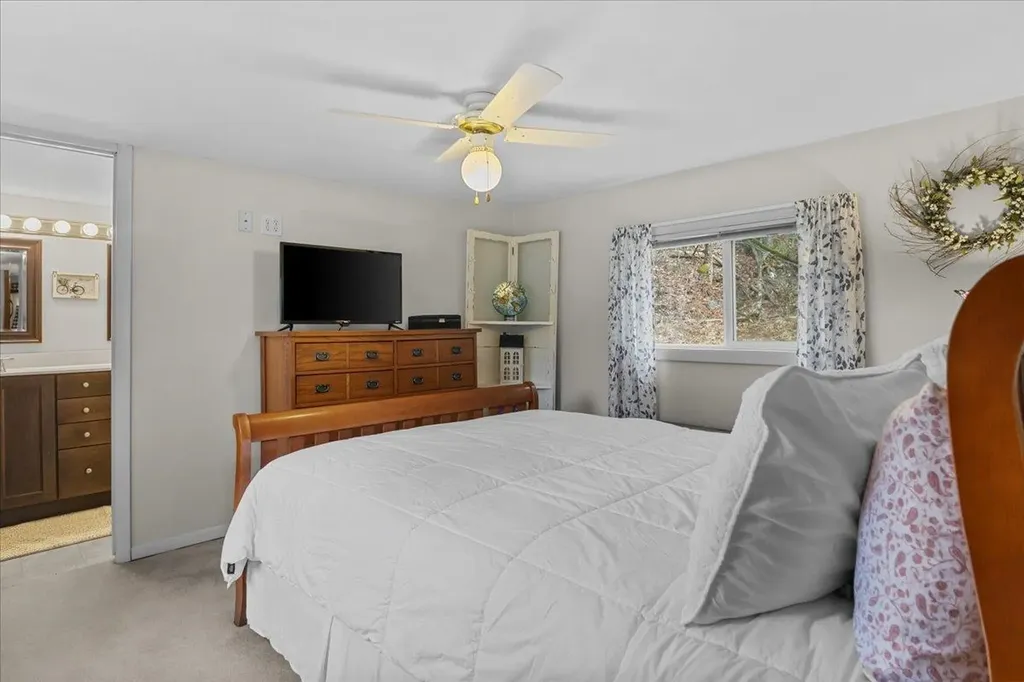 65 Hemlock Road St. George VT 05495