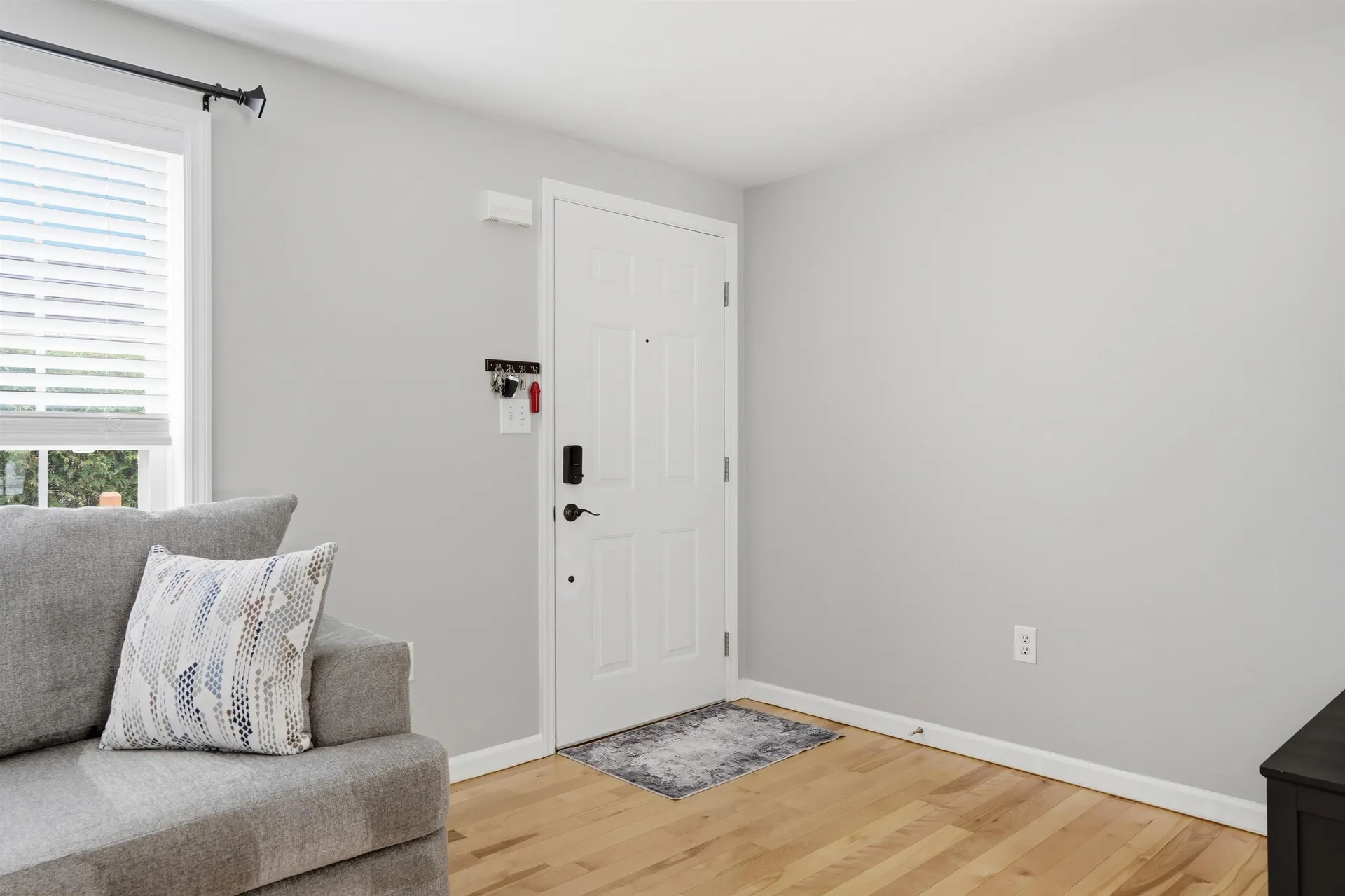 16 Shilah Drive Derry NH 03038