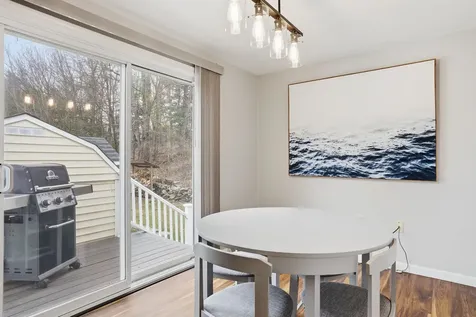 16 Shilah Drive Derry NH 03038