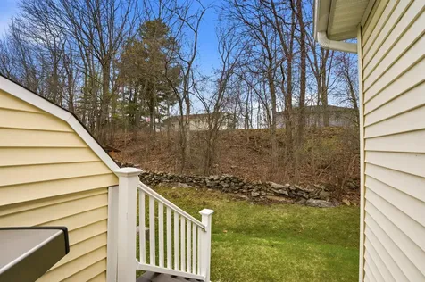 16 Shilah Drive Derry NH 03038