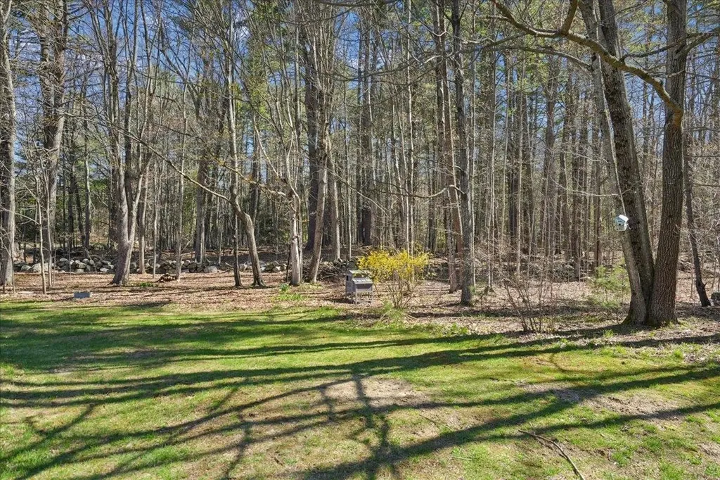 88 Patten Hill Road Candia NH 03034