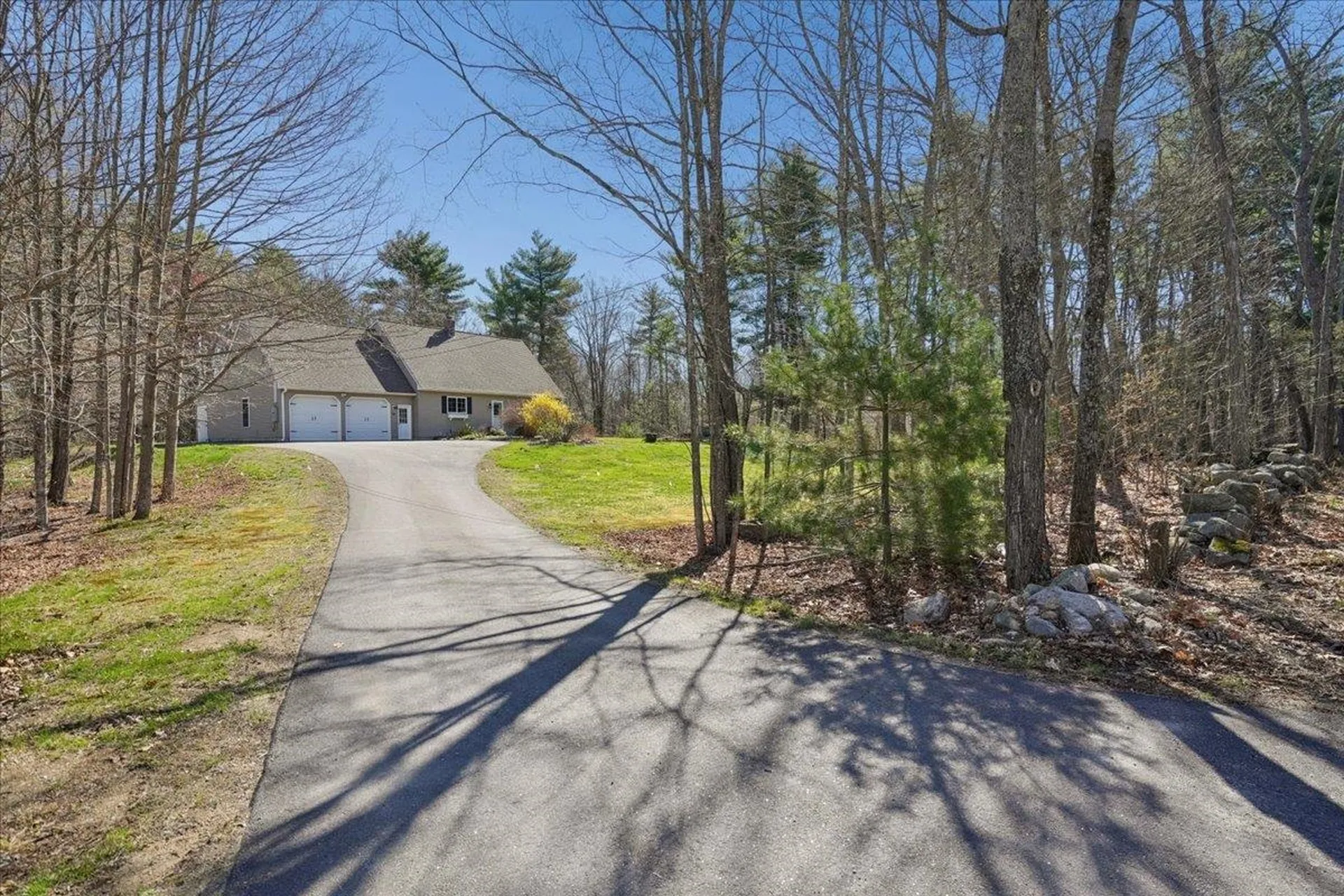 88 Patten Hill Road Candia NH 03034
