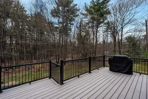 88 Patten Hill Road Candia NH 03034