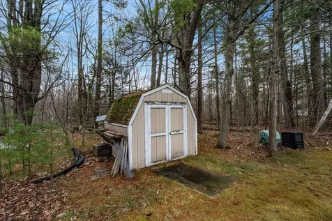 88 Patten Hill Road Candia NH 03034
