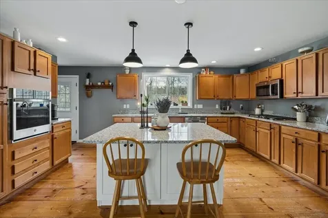 88 Patten Hill Road Candia NH 03034