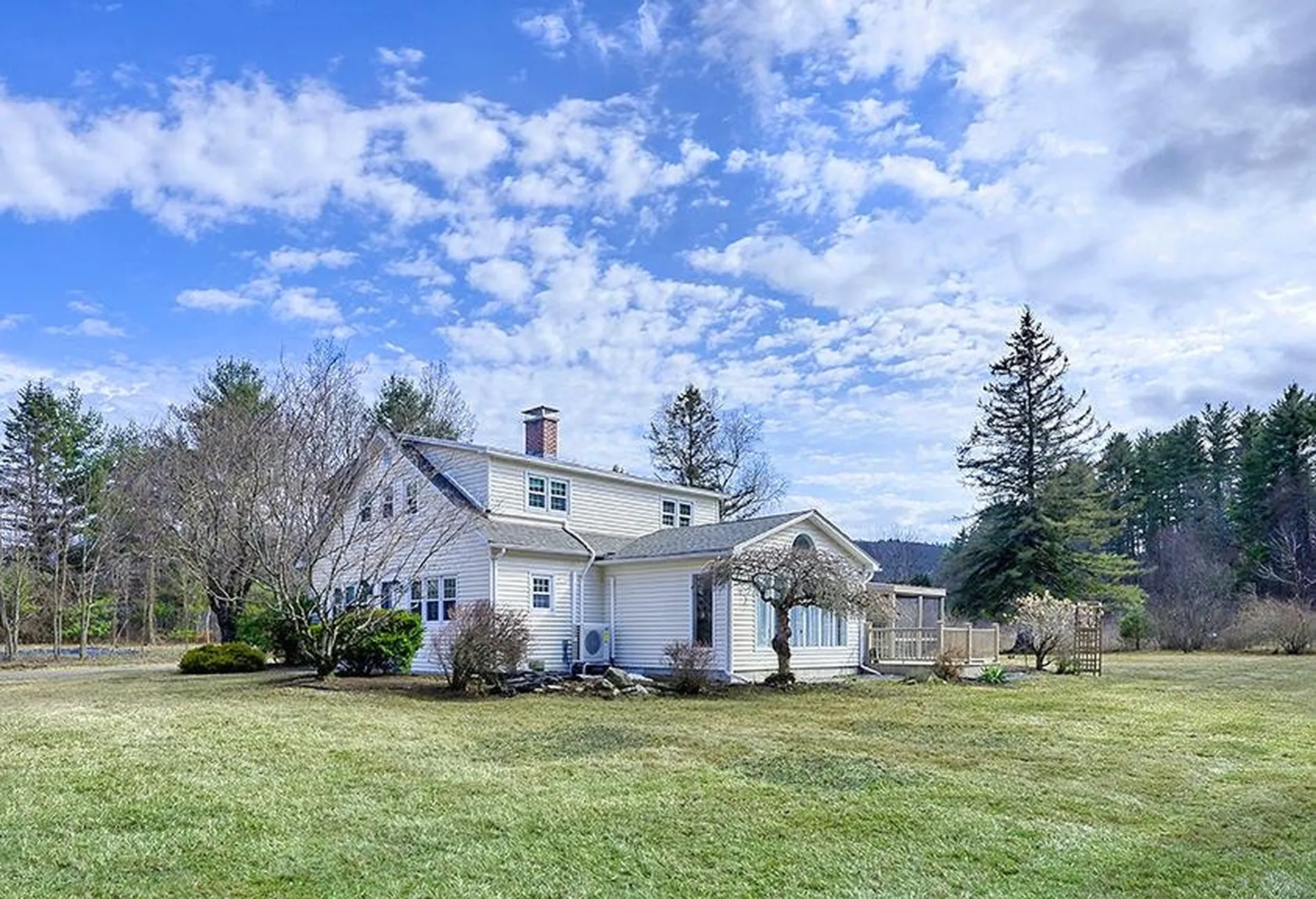 162 Hurricane Road Keene NH 03431