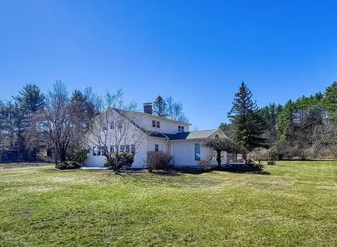 162 Hurricane Road Keene NH 03431