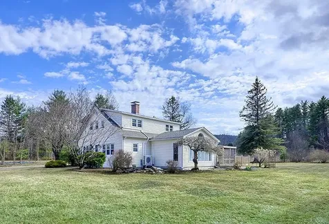 162 Hurricane Road Keene NH 03431