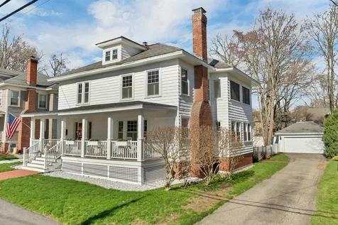 951 Chestnut Street Manchester NH 03104