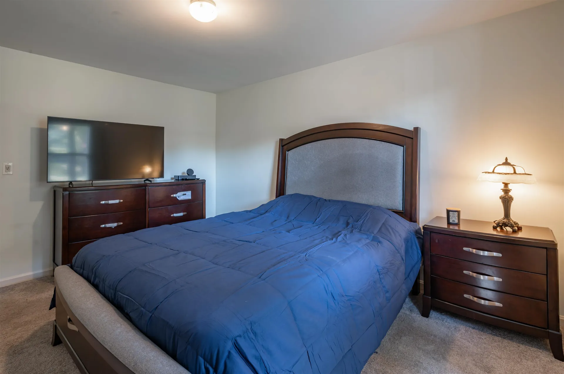 15 Twin Street Windham NH 03087-1766
