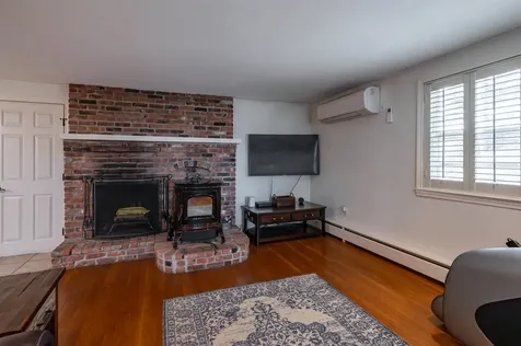 15 Twin Street Windham NH 03087-1766