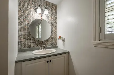 15 Twin Street Windham NH 03087-1766