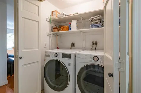 15 Twin Street Windham NH 03087-1766
