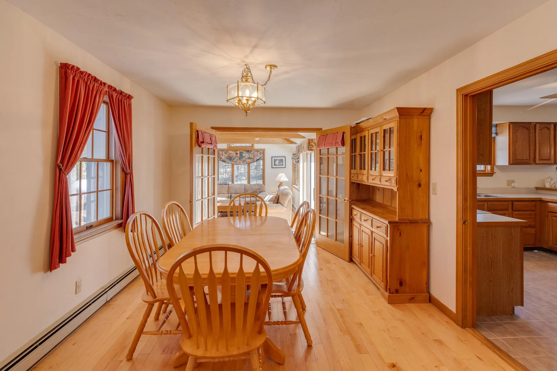 286 Dockham Shore Road Gilford NH 03249
