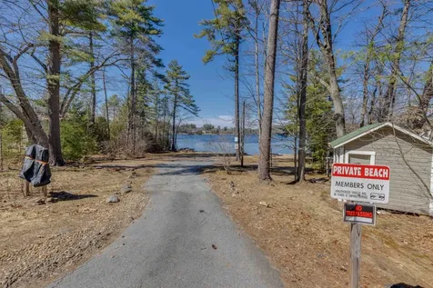 286 Dockham Shore Road Gilford NH 03249