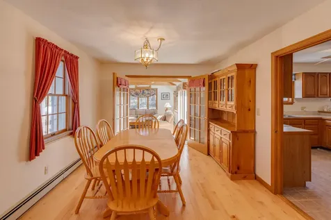 286 Dockham Shore Road Gilford NH 03249