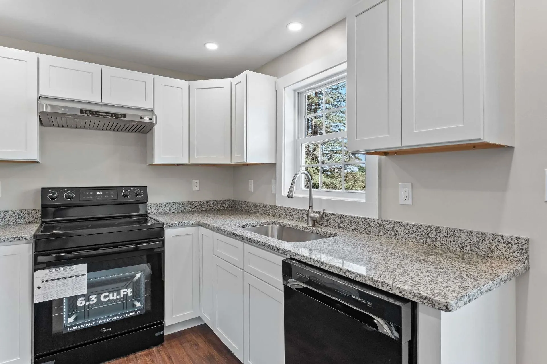 84 Old Lake Shore Road Gilford NH 03249