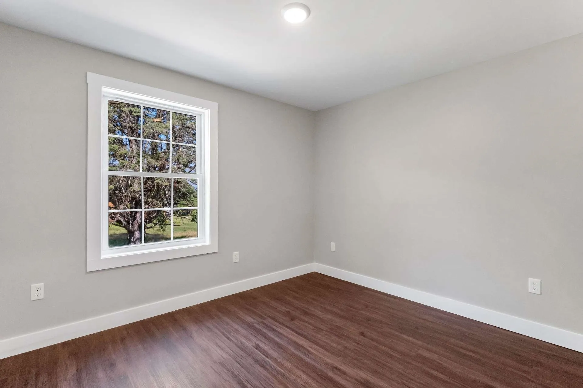 84 Old Lake Shore Road Gilford NH 03249