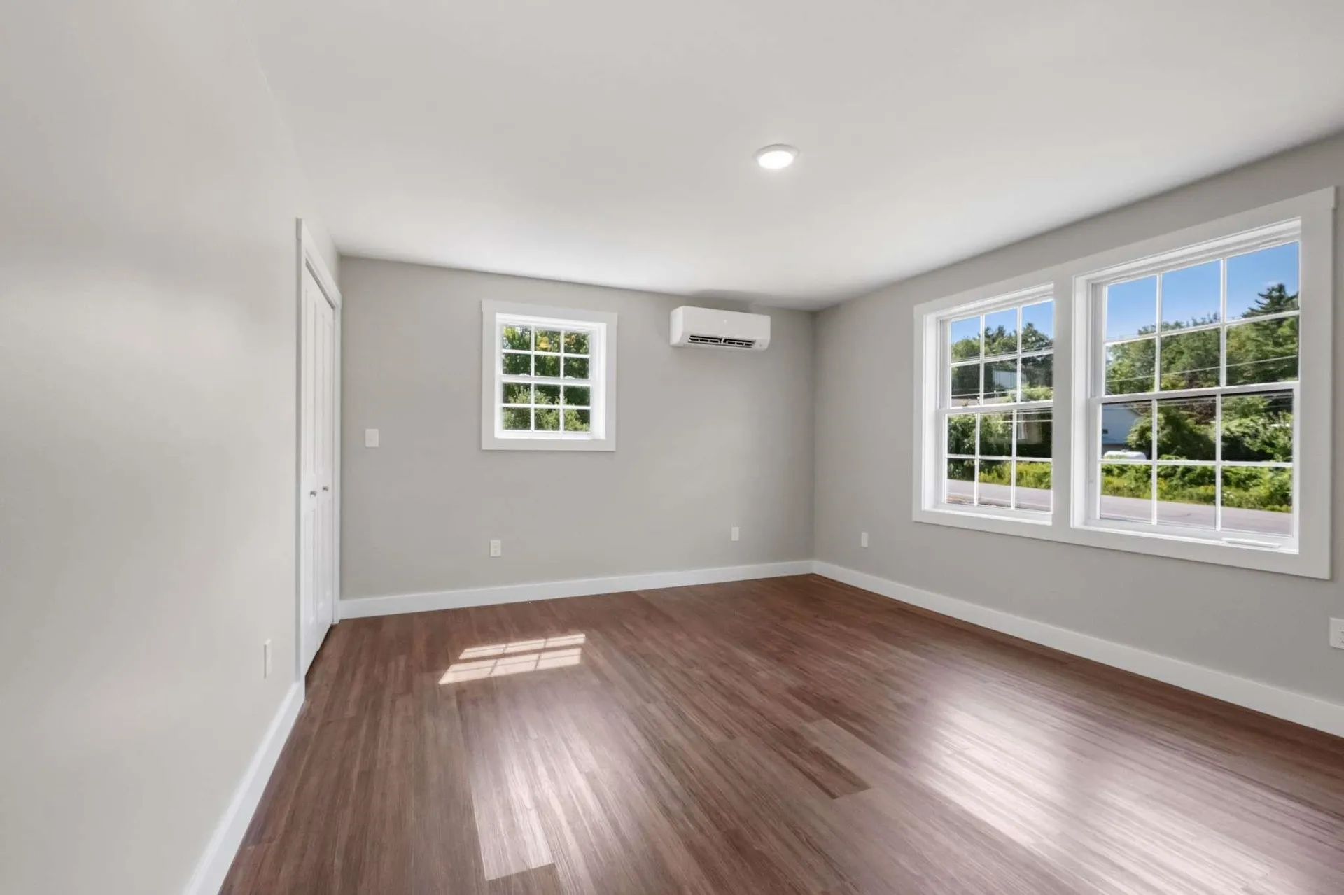 84 Old Lake Shore Road Gilford NH 03249