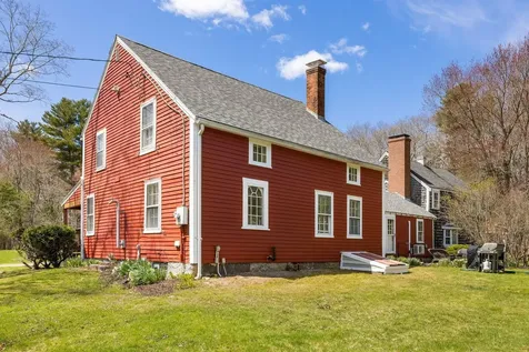 16 Marsh Lane Hampton Falls NH 03844