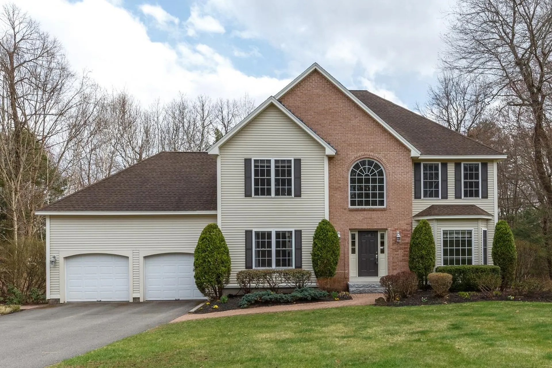 17 Nottingham Road Windham NH 03087