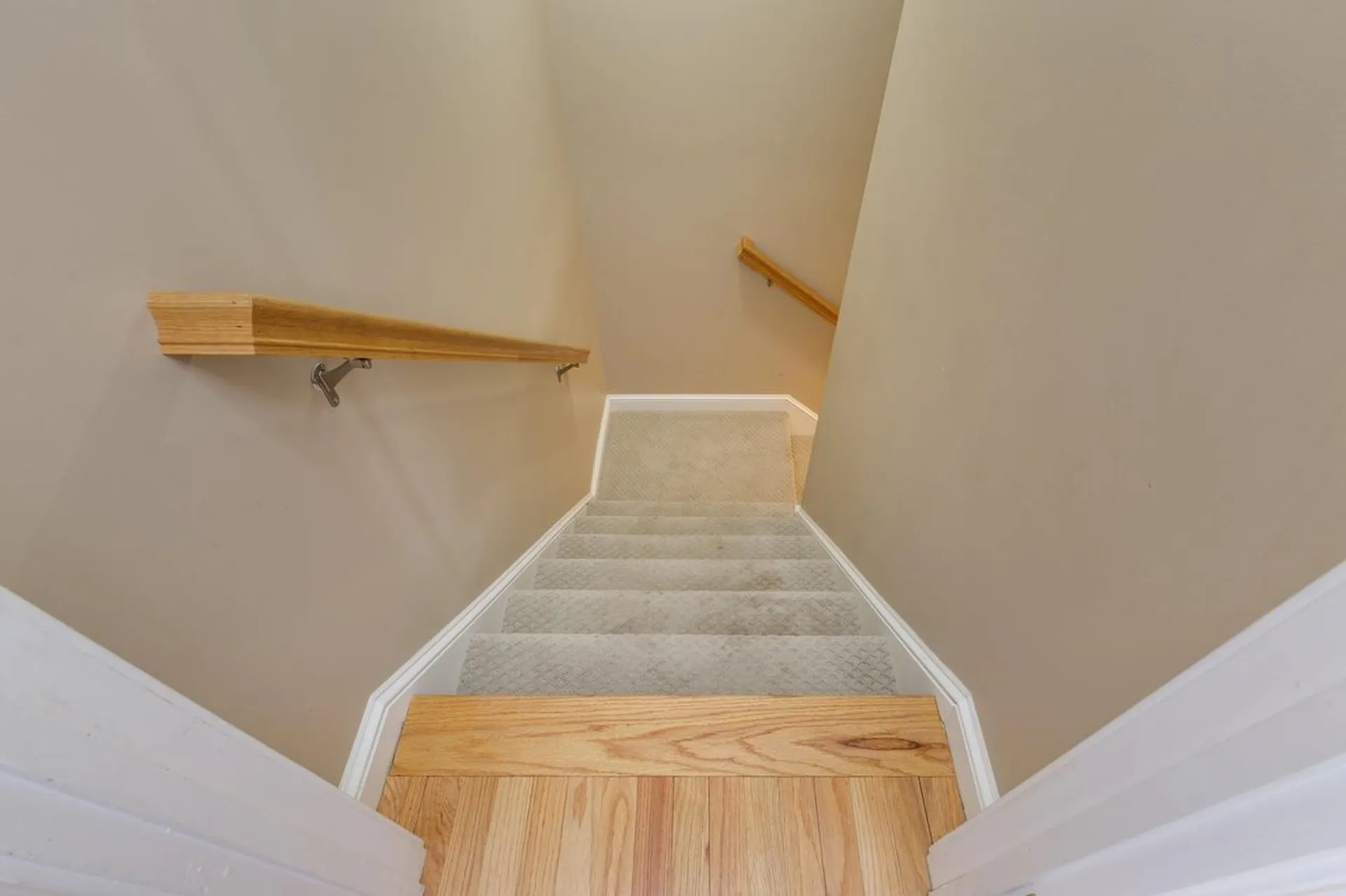 17 Nottingham Road Windham NH 03087