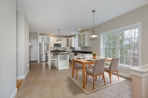 17 Nottingham Road Windham NH 03087