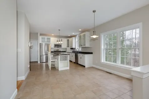 17 Nottingham Road Windham NH 03087