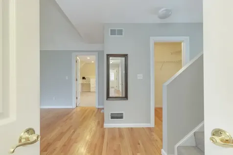 17 Nottingham Road Windham NH 03087