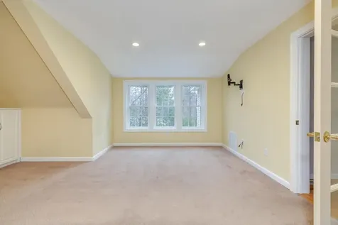 17 Nottingham Road Windham NH 03087