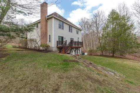 17 Nottingham Road Windham NH 03087