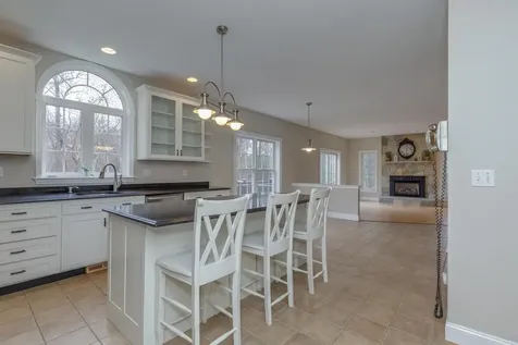 17 Nottingham Road Windham NH 03087