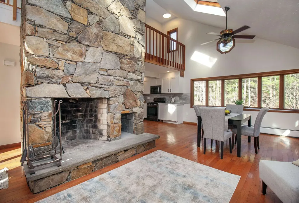 97 Mount Delight Road Deerfield NH 03037