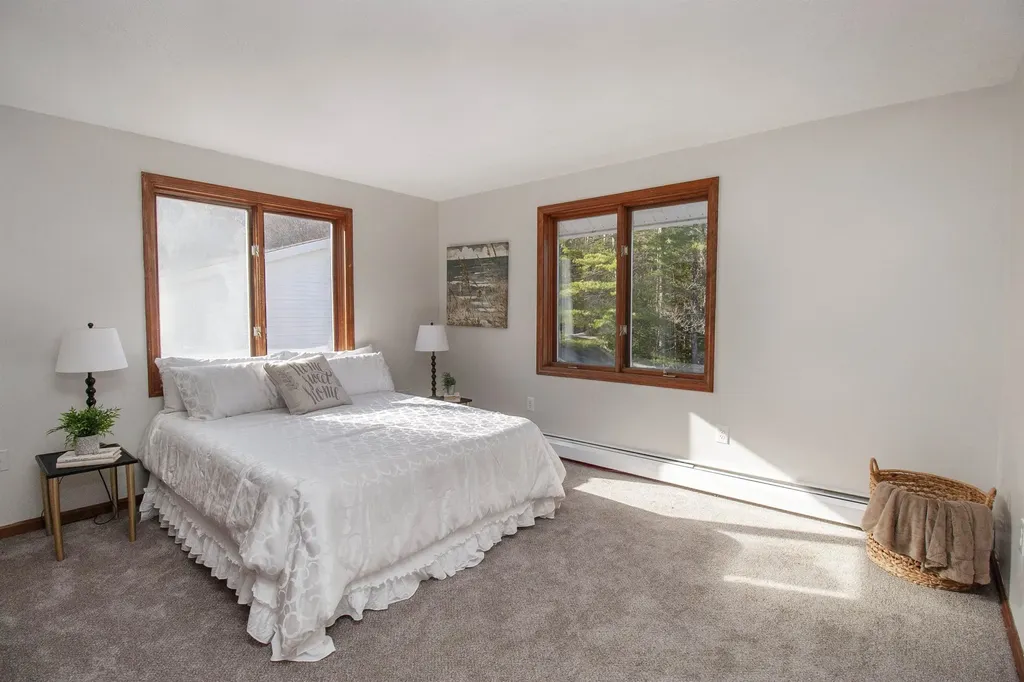 97 Mount Delight Road Deerfield NH 03037
