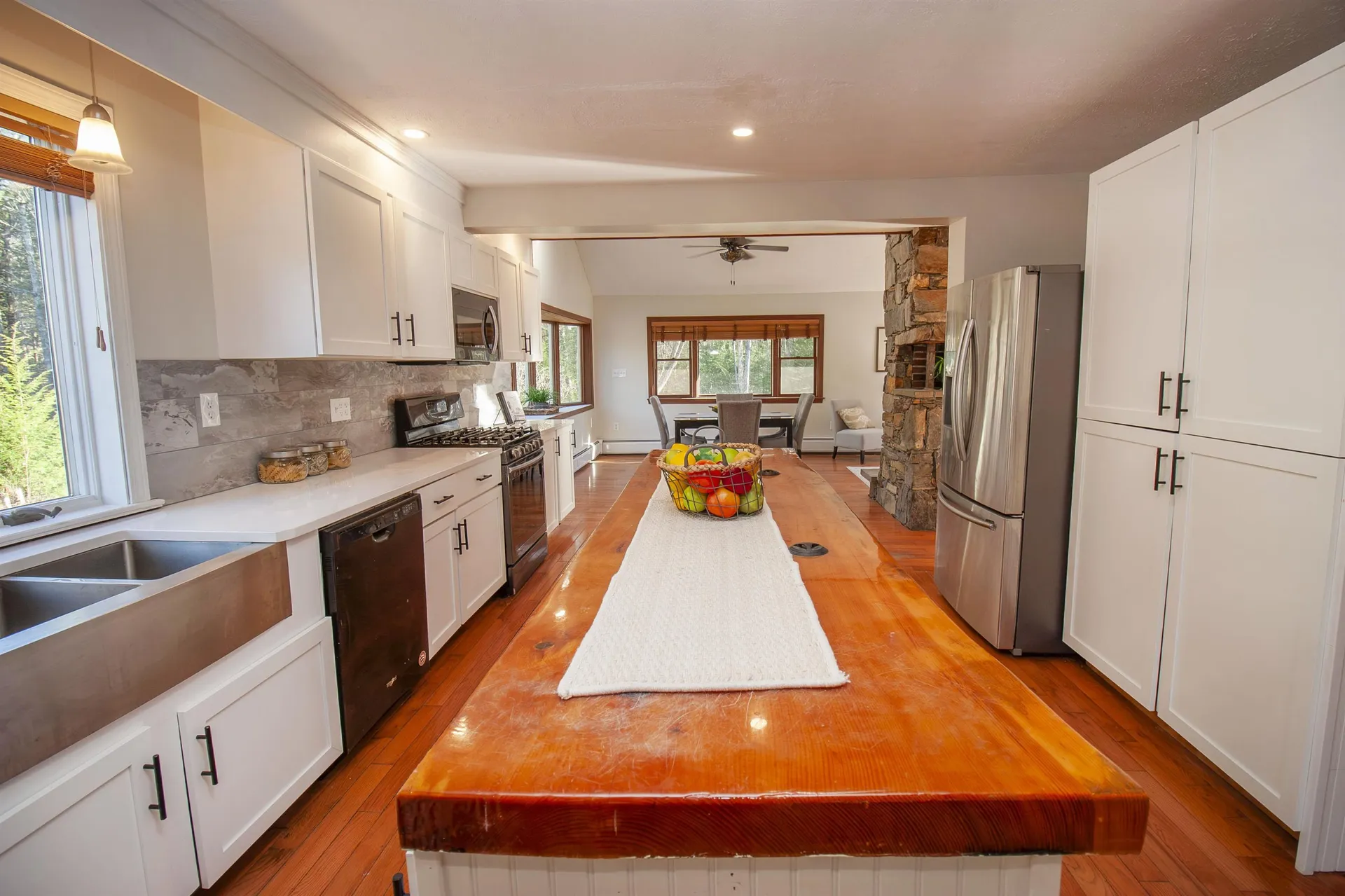 97 Mount Delight Road Deerfield NH 03037