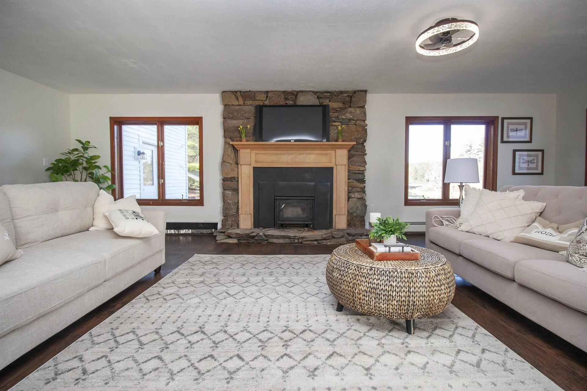 97 Mount Delight Road Deerfield NH 03037