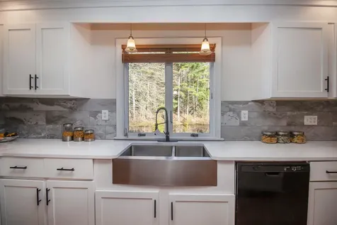 97 Mount Delight Road Deerfield NH 03037