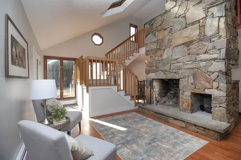97 Mount Delight Road Deerfield NH 03037