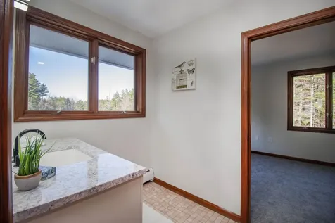 97 Mount Delight Road Deerfield NH 03037