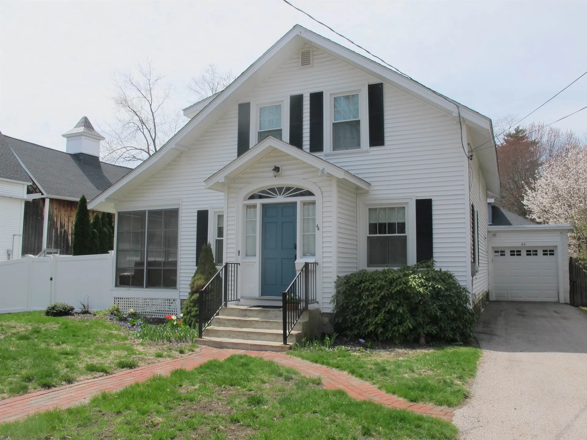 44 N Adams Street Manchester NH 03104