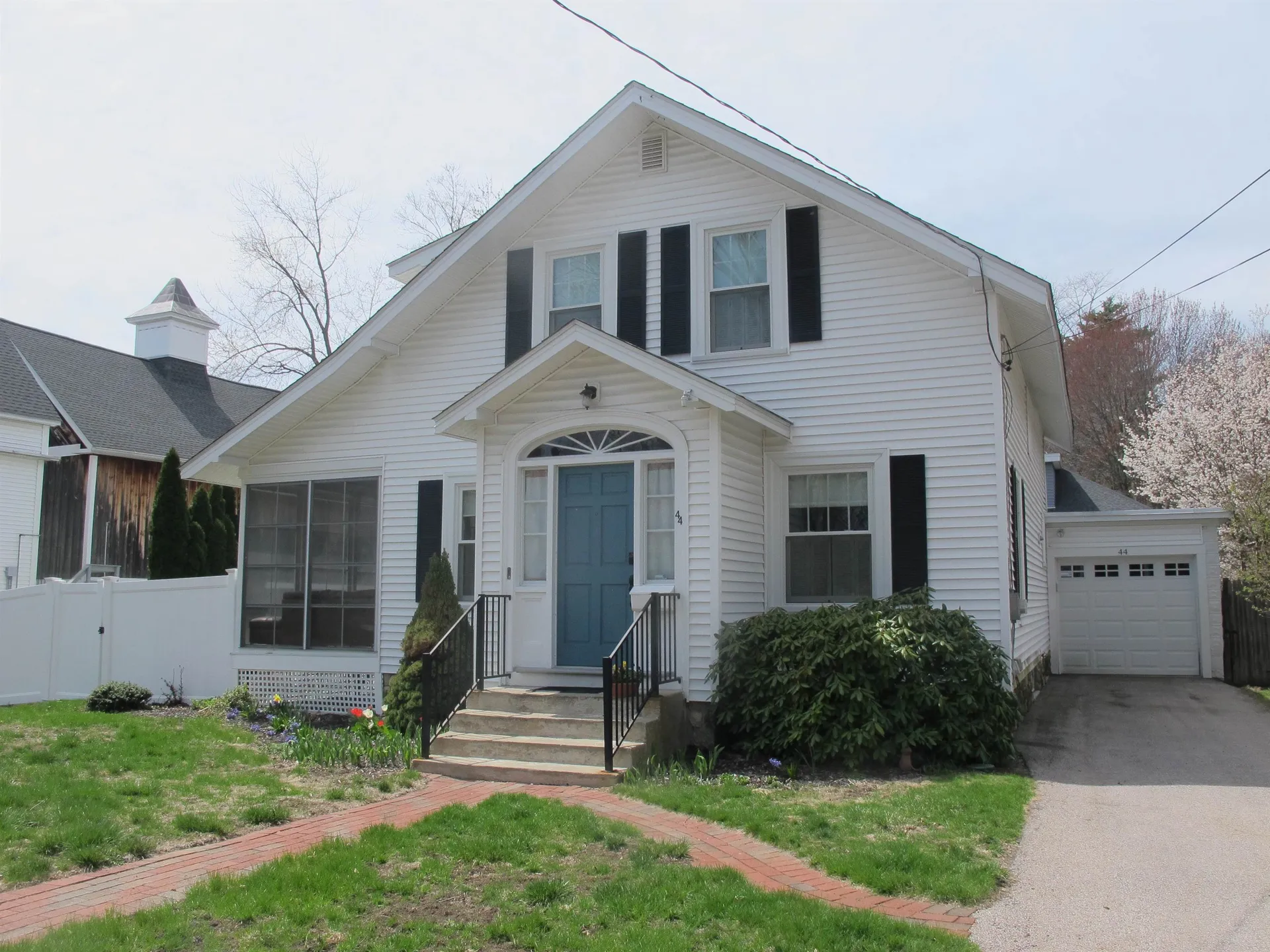 44 N Adams Street Manchester NH 03104