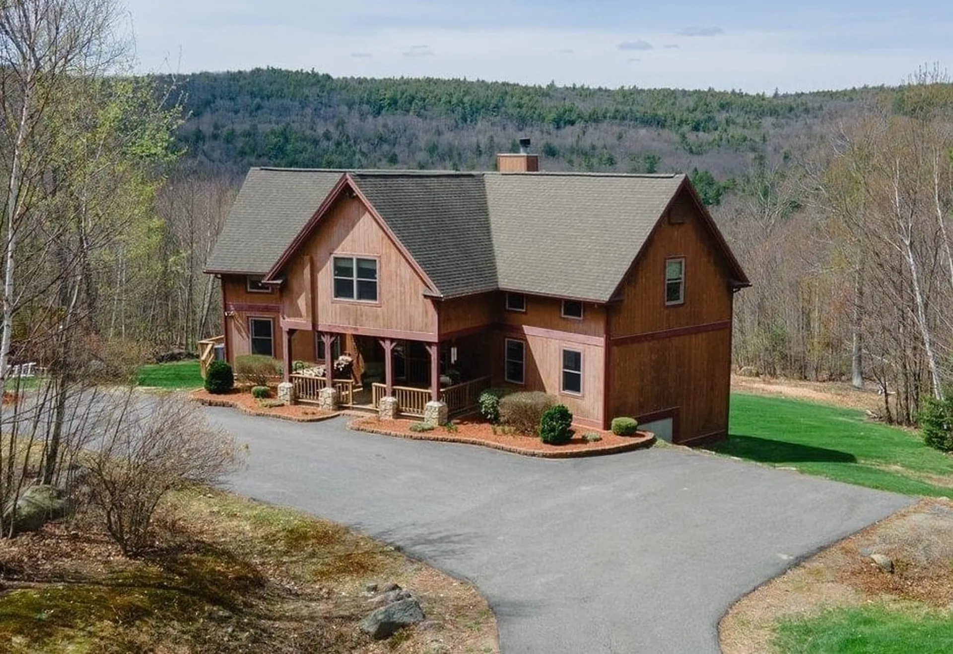 276 Old County Road Deering NH 03244