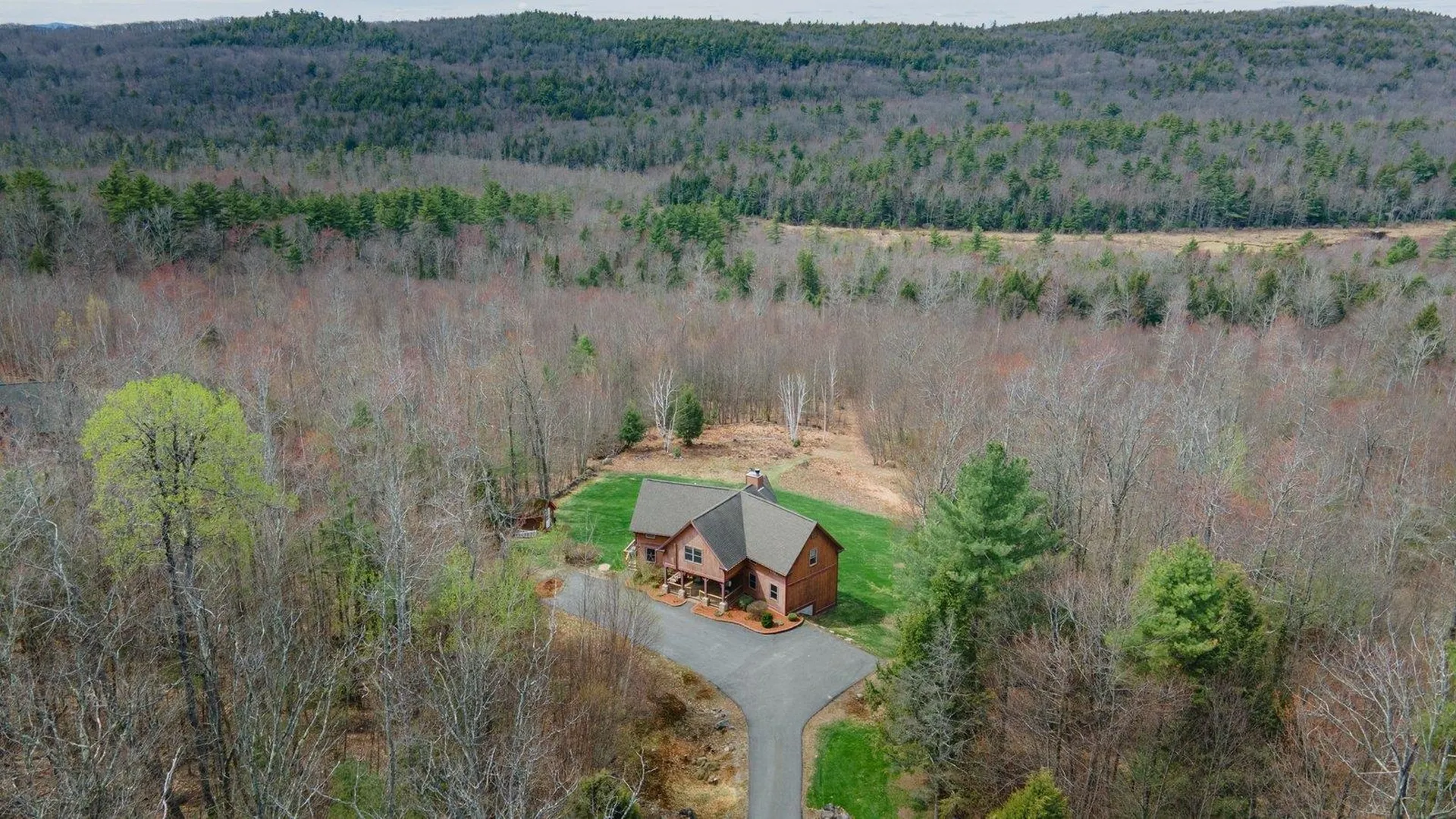 276 Old County Road Deering NH 03244