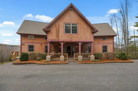 276 Old County Road Deering NH 03244