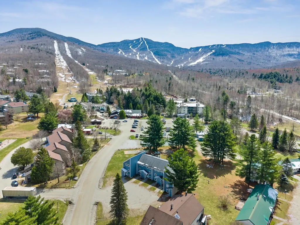 105 Morse Drive Cambridge VT 05464